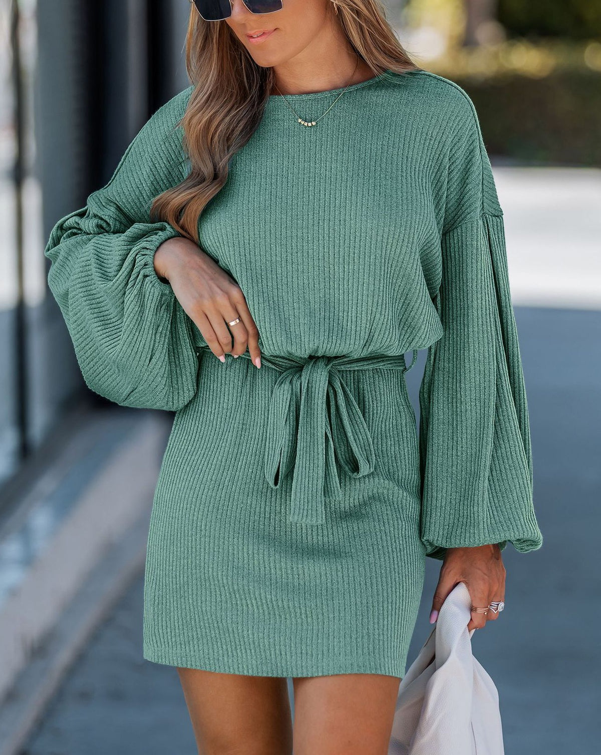 Robe Courte en Maille Côtelée Taille Nouée | Zelcara